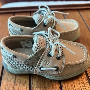 Sperry Top-Sider Lanyard CB Boat Shoe Toddler / Little Kid 6M unisex girls boys